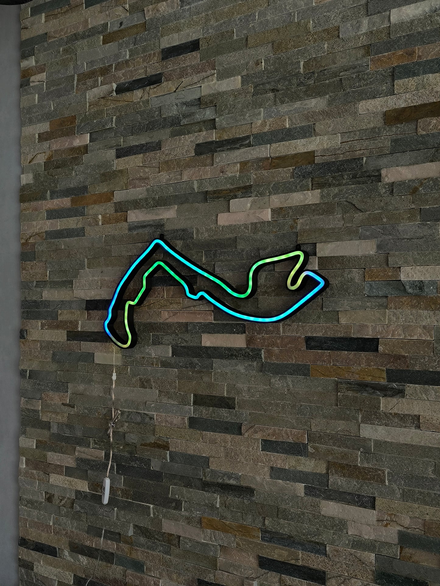 Monaco lumineux LED – Décoration murale premium pour passionnés d’automobile